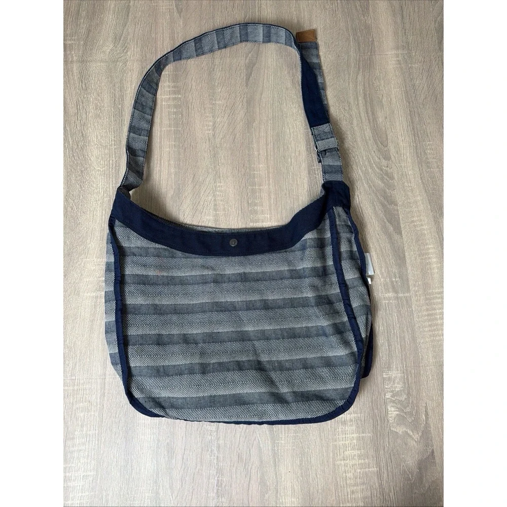Retro Metro by Thirty One Blue‎ Woven Stripe Crossbody Hobo Purse Bag